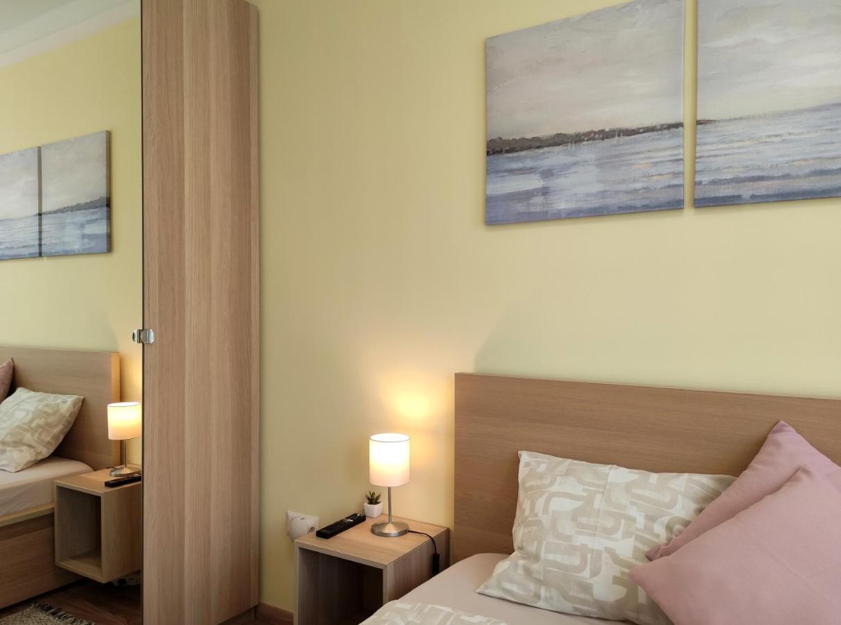 Nest2 Apartments Keszthely Buitenkant foto
