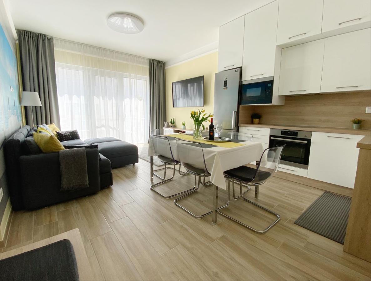 Nest2 Apartments Keszthely Buitenkant foto