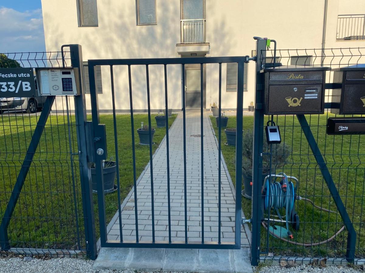 Nest2 Apartments Keszthely Buitenkant foto