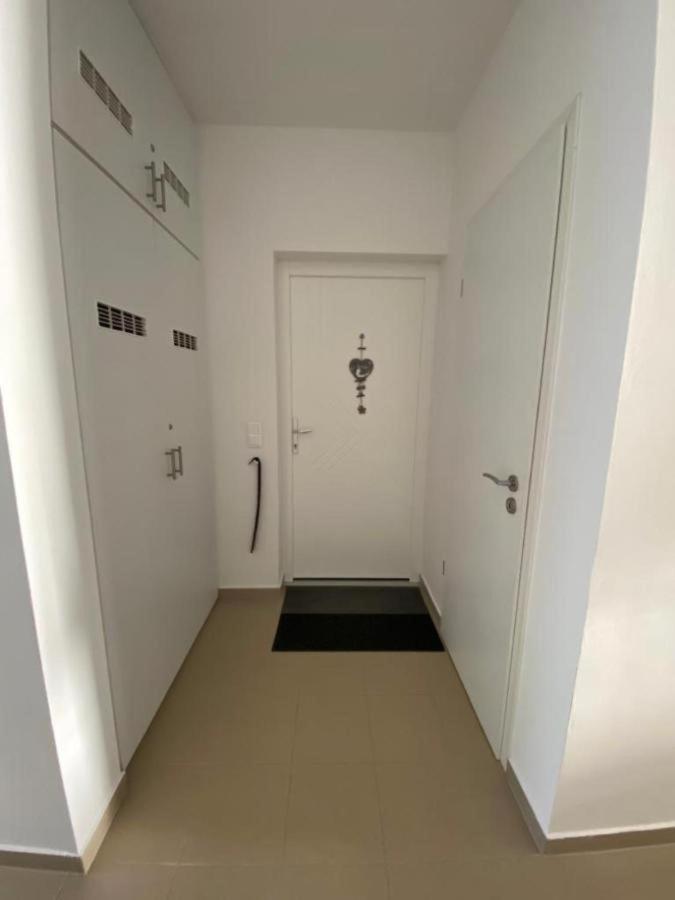 Nest2 Apartments Keszthely Buitenkant foto